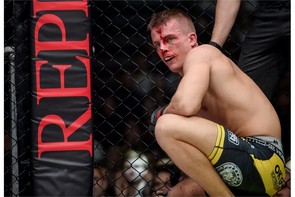 Znovuzrozený Jakub Dohnal vyřídil favorizovaného Barboríka kopem z otočky